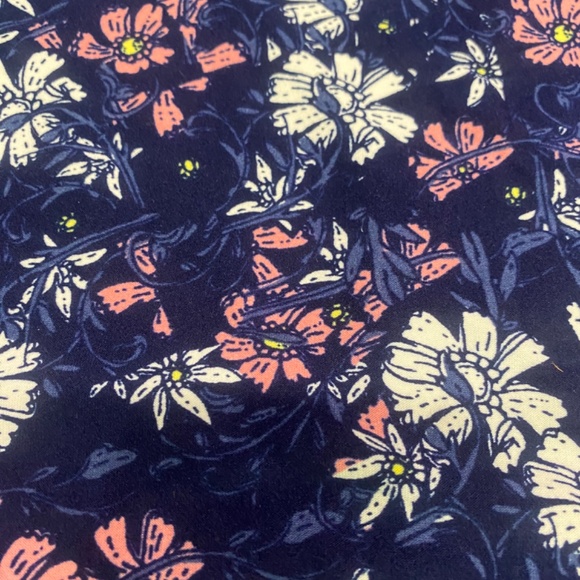 LulaRoe TC Leggings - Picture 2 of 4